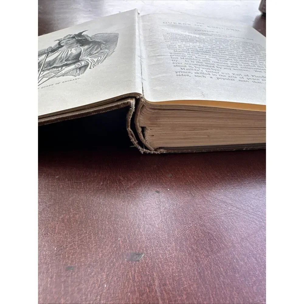 Antique YOUNG FOLKS' HISTORY OF THE QUEENS OF ENGLAND Vol. I Book 1895 Pictures